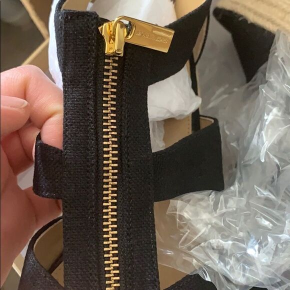 🎉Last price 🎉Michael kors wedge - Picture 13 of 15